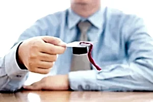 Doçentlik başvurusunda etik ihlal.