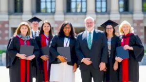 Profesör ve doçent atamaları, akademik başarı, üniversite kampüsü.